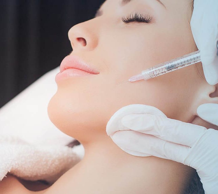 فوائد العلاج بالفيتامينات المتعددة