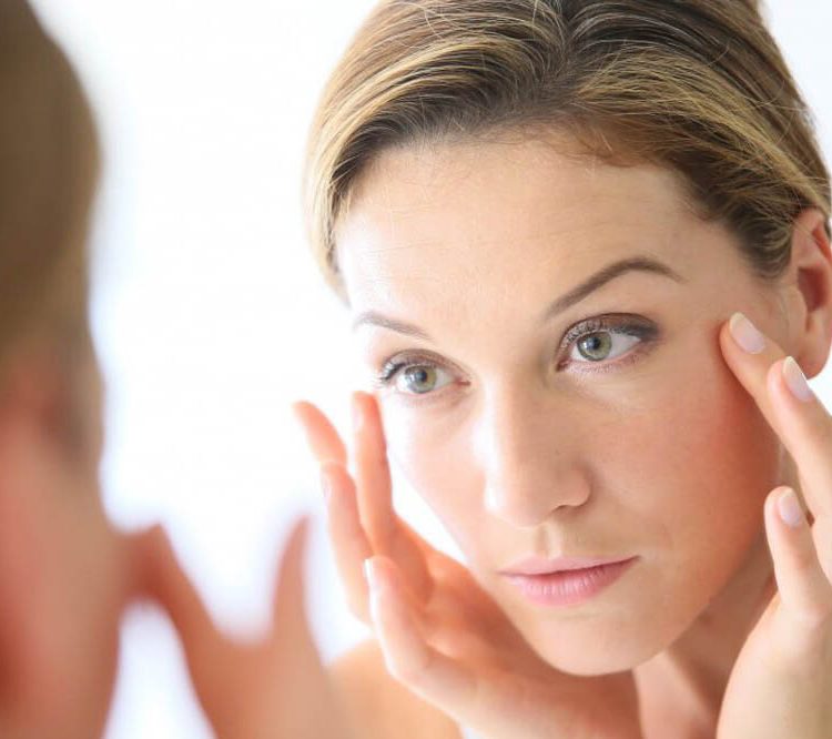 طرق تجميل الوجه لدينا