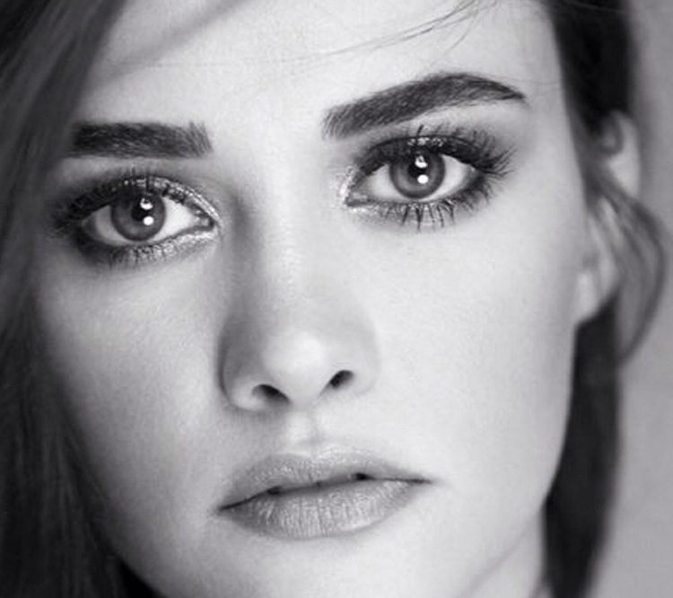 What is Eyebrow Transplant?